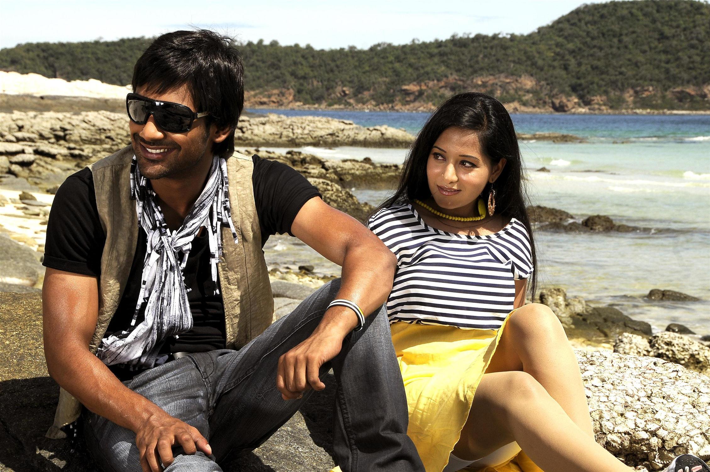 Varun Sandesh's Priyudu Movie - Latest Stills | Picture 104445